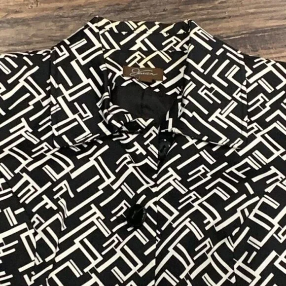 🔴SOLD🔴 Jessica Cotton Blazer - Picture 3 of 3